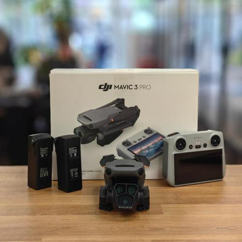 Dji Mavic 3 Pro Fly More Combo | Smart Controller - ZGAN!, Audio, Tv en Foto, Drones, Zo goed als nieuw