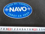 sticker Leger Vrede wil iedereen  NAVO zorgt er voor *, Verzamelen, Stickers, Ophalen, Zo goed als nieuw