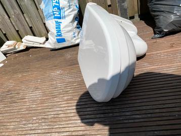 Sphinx Toilet - Gebruikt beschikbaar voor biedingen
