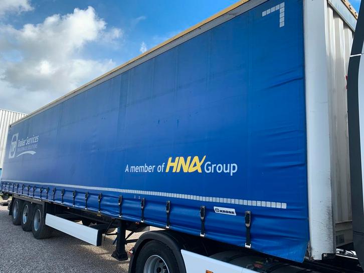 Krone tautliner met ‘d-hollandia laadklep, Auto's, Vrachtwagens, Particulier, Adaptive Cruise Control, Airbags, Airconditioning