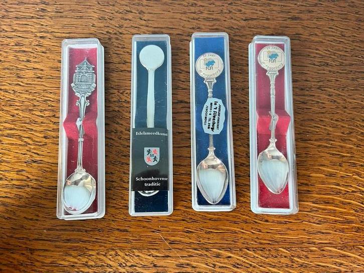 4 Zilveren Lepeltjes uit Schoonhoven, Antiek en Kunst, Antiek | Bestek, Ophalen of Verzenden