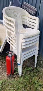 7 witte tuinstoelen stapelstoel €10samen zelf schoonspuiten, Ophalen, Zo goed als nieuw
