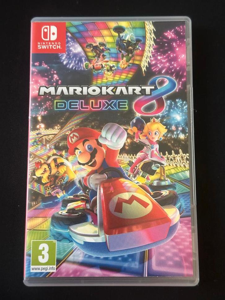 Mario Kart 8 Deluxe - Nintendo Switch, Spelcomputers en Games, Games | Nintendo Switch, Zo goed als nieuw, Racen en Vliegen, 3 spelers of meer