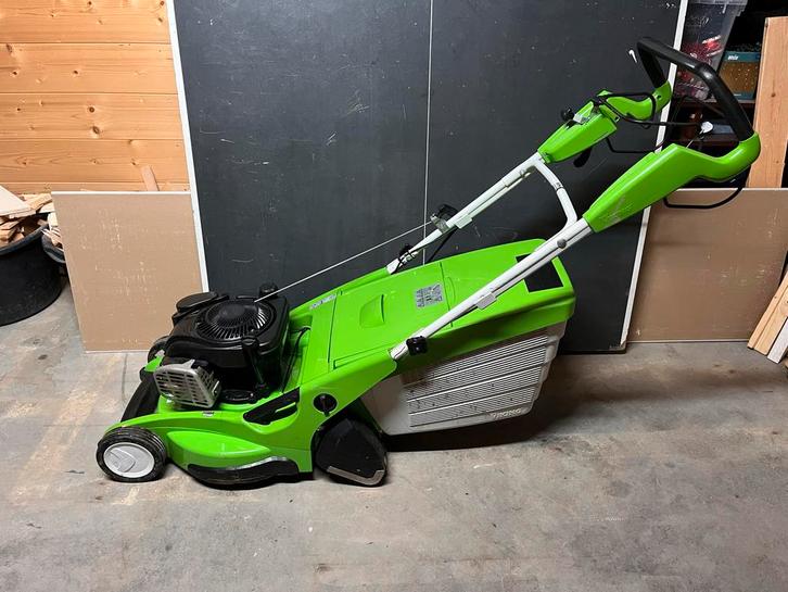 Viking MB 665.2 RS Benzine Grasmaaier met grasrol ipv wielen, Tuin en Terras, Grasmaaiers, Gebruikt, Benzine-grasmaaier, 50 cm of meer