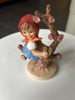 Hummel Meisje in Bloesemboom #141 3/0, Ophalen of Verzenden, Zo goed als nieuw, Hummel