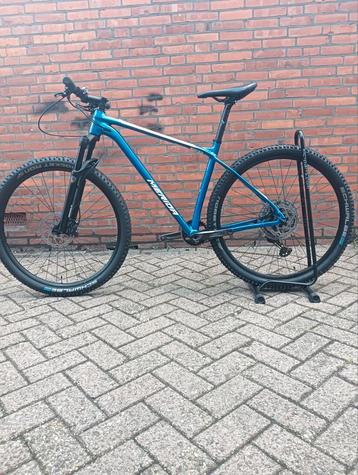 Merida big nine 600 / L  beschikbaar voor biedingen