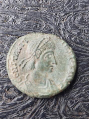 Supermooie romeinse munt Constantius II beschikbaar voor biedingen