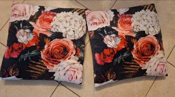 Super Mooie Bloemen Kussen Set - Eye Catcher! beschikbaar voor biedingen