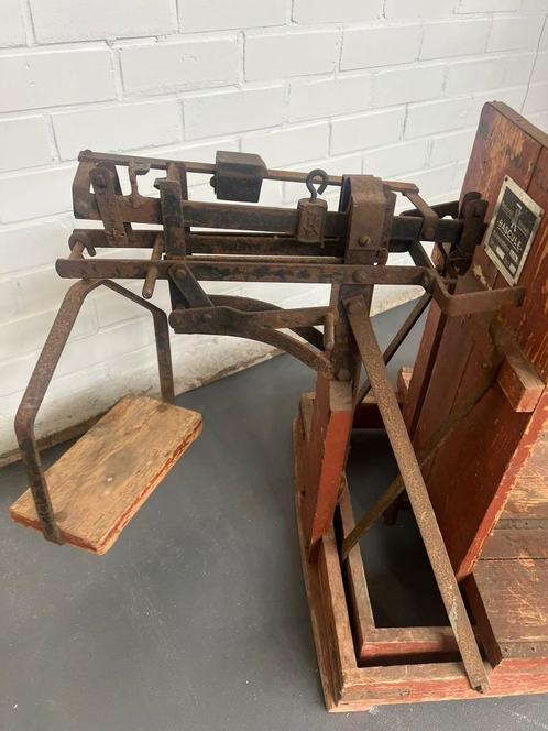 Antieke Bascule weegschaal, Antiek en Kunst, Antiek | Gereedschap en Instrumenten, Ophalen