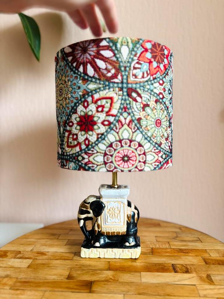 Zwart olifanten lampje, Huis en Inrichting, Lampen | Tafellampen, Zo goed als nieuw, Minder dan 50 cm, Ophalen of Verzenden
