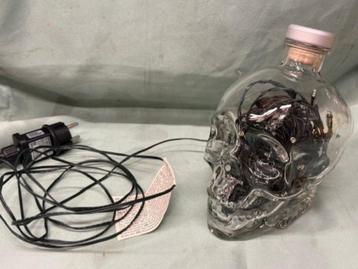 skull lamp beschikbaar voor biedingen