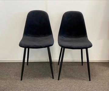 Zwart velvet stoelen (2 stuks) beschikbaar voor biedingen