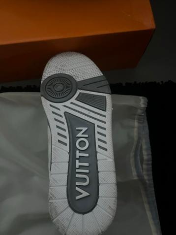Louis Vuitton Skates Schoenen Maat 43 beschikbaar voor biedingen