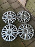Volkswagen 15 inch wieldoppen set, Auto diversen, Wieldoppen, Ophalen, Zo goed als nieuw