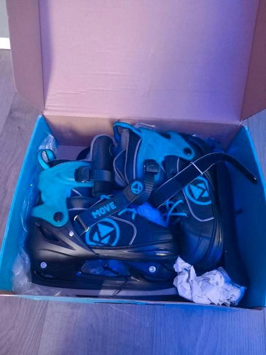 Move Artctic Ice Skates, Sport en Fitness, Schaatsen, Zo goed als nieuw, IJshockeyschaatsen, Overige merken, Ophalen of Verzenden