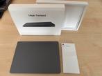 Apple Magic Trackpad 2 - space grey, Rechtshandig, Ophalen of Verzenden, Zo goed als nieuw, Draadloos