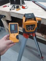 roterende bouwlaser set met automatisch waterpasstelling, Doe-het-zelf en Verbouw, Meetapparatuur, Ophalen, Gebruikt, Overige meters