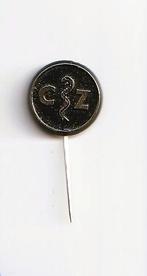 plastic medische speld CZ met aesculaap, Ophalen of Verzenden, Overige onderwerpen, Speldje of Pin