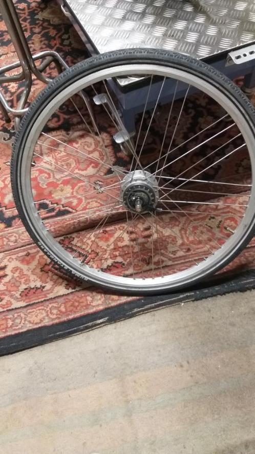 achterwiel  28" met Shimano Nexus 8 V naaf, Fietsen en Brommers, Fietsonderdelen, Gebruikt, Algemeen, Wiel, Ophalen of Verzenden