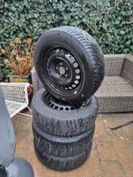 Volvo V70 16 inch stalen velgen met winterbanden, Ophalen, Gebruikt, 16 inch, Banden en Velgen