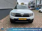 Dacia Duster 1.6 Lauréate 2wd / Airco / Trekhaak / Ned Auto, Voorwielaandrijving, Euro 5, Stof, Gebruikt