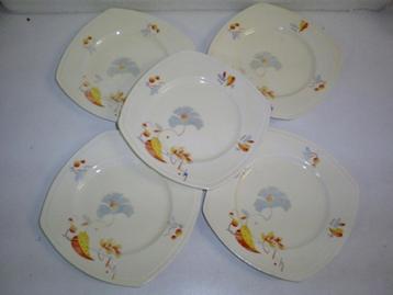 Societe Ceramique - 5 mooie gebloemde gebakbordjes beschikbaar voor biedingen