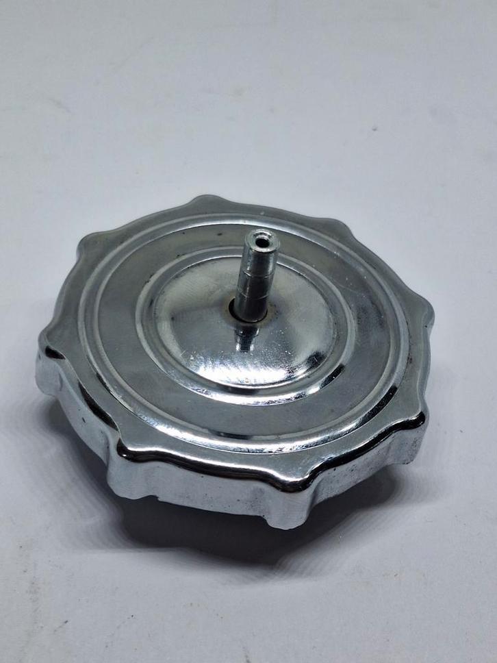 Tankdop Cross chroom universeel Benelli Aprilia Fantic, Fietsen en Brommers, Brommeronderdelen | Oldtimers, Nieuw, Overige merken