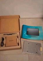 Nieuw in doos Wacom pen tablet one s by wacom

Prijs 20

Int, Computers en Software, Tekentablets, Ophalen of Verzenden, Nieuw