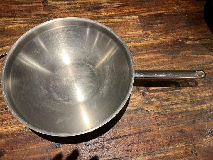 Wokpan Demeyere 34 cm, Huis en Inrichting, Keuken | Potten en Pannen, Zo goed als nieuw, Wok, Rvs, Ophalen