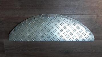halfmaantje trapmat traanplaat aluminium 12 stuks beschikbaar voor biedingen