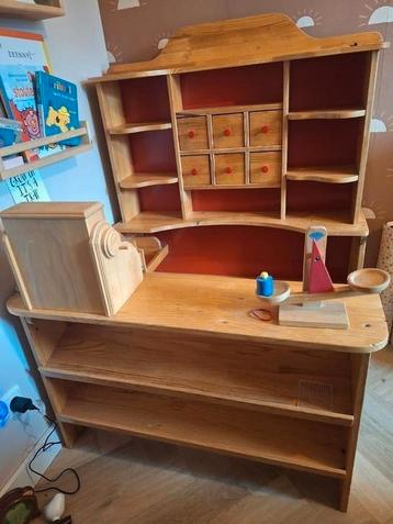 Houten speel winkel beschikbaar voor biedingen