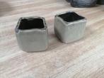 2 kleine bloempotten te koop, Tuin en Terras, Bloempotten, Ophalen of Verzenden, Nieuw, Rond, Minder dan 25 cm