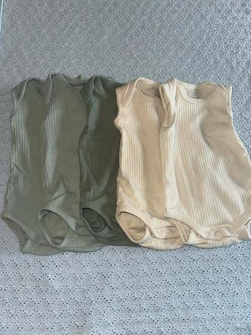 ribstof rompers maat 56 beschikbaar voor biedingen