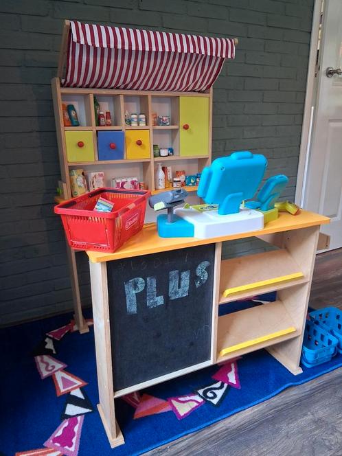 Winkeltje speelgoedwinkel speelwinkel veel accessoires, Kinderen en Baby's, Speelgoed | Speelkeukens, Zo goed als nieuw, Hout