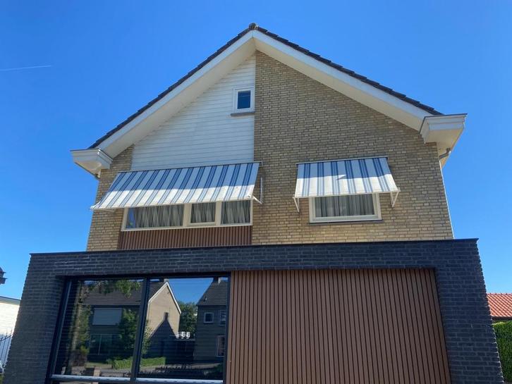 Mooie Zonnescherm - Bescherming tegen de zon!, Tuin en Terras, Zonneschermen, Gebruikt, Markies, Minder dan 150 cm, 250 cm tot 450 cm