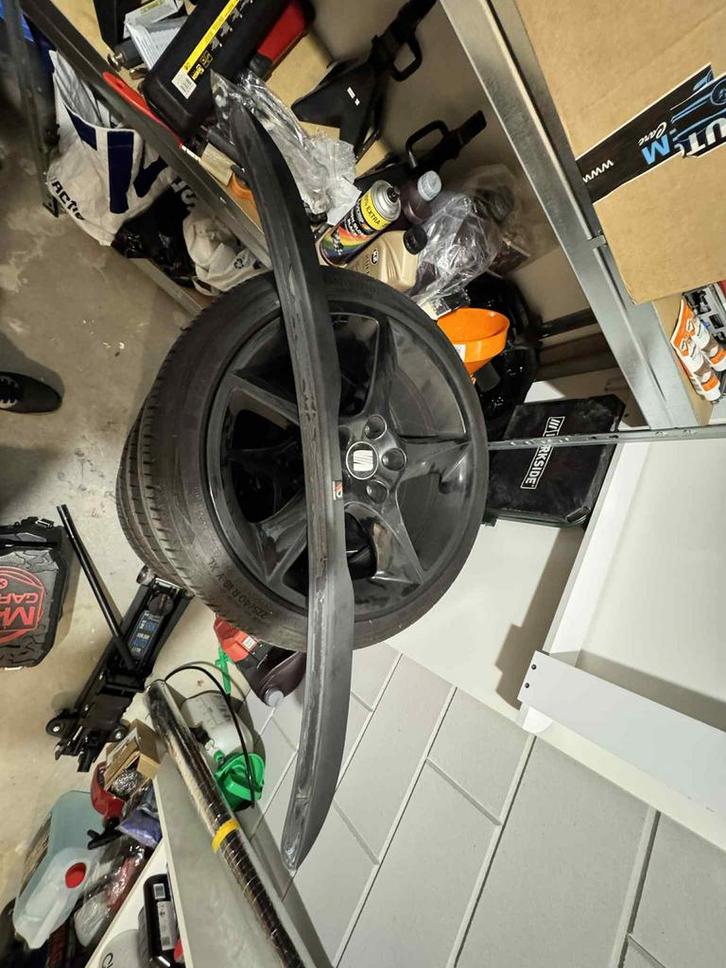 Maxton Design Spoiler Cap VW Golf 6 GTI/R, Auto-onderdelen, Carrosserie en Plaatwerk, Achterklep, Volkswagen, Achter, Gebruikt