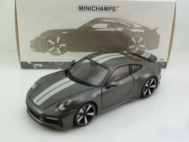 Minichamps 1:18 Porsche 911 (992) Sport Classic Année de construction 2022 noir / blanc