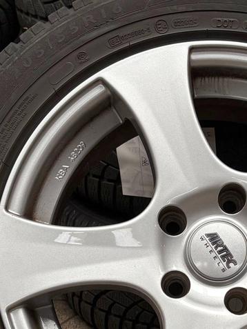 Set 16 inch velgen met winterbanden 205/55R16 Golf - Octavia beschikbaar voor biedingen