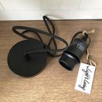Stijlvolle Hanglamp - Nieuw! Light & linving zwart, Ophalen of Verzenden, Nieuw, Metaal, Minder dan 50 cm