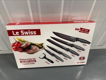 Le Swiss 6 Delig Messenset €15 beschikbaar voor biedingen
