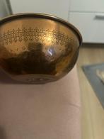 Antieke Messing Kom met Decoratie, Ophalen of Verzenden, Koper