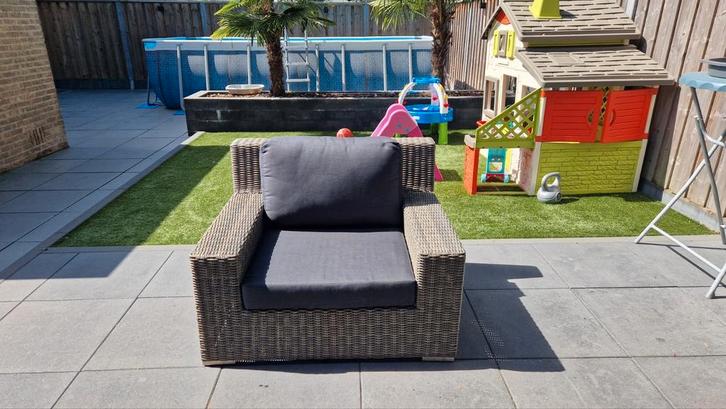 Lounge Tuinstoel Riga Kobo Grey - Zo Goed Als Nieuw, Tuin en Terras, Tuinstoelen, Zo goed als nieuw, Wicker, Ophalen