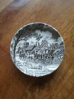 MYOTT  ROYAL MAIL  Petit Four bordje, 11 cm., Ophalen of Verzenden, Zo goed als nieuw, Porselein, Overige stijlen