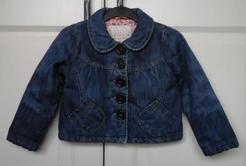 spijkerjasje gevoerd in bloemenmotief (maat 110 - 116), Kinderen en Baby's, Kinderkleding | Maat 110, Zo goed als nieuw, Meisje