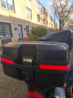 Topkoffer voor scooters of motor grote maat in goede staat, Motoren, Accessoires | Koffers en Tassen, Ophalen of Verzenden