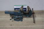 Blauw Metalen Bankschroef van Heuer, Doe-het-zelf en Verbouw, Gereedschap | Handgereedschap, Ophalen of Verzenden, Niet ingevuld