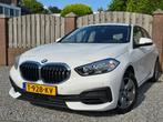 BMW 116i Aut 2023 – Navi | Clima | VCC | 1e Eig | Incl. BTW, 65 €/maand, Stof, Wit, Origineel Nederlands