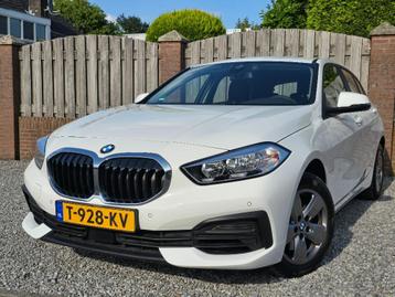 BMW 116i Aut 2023 – Navi | Clima | VCC | 1e Eig | Incl. BTW beschikbaar voor biedingen