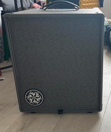 Darkglass Infinity 500 Combo 1x12 – mét footswitch beschikbaar voor biedingen