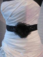 Nieuw op zwart lint met bloem/bling, Zwart, Nieuw, Ophalen of Verzenden, Accessoires